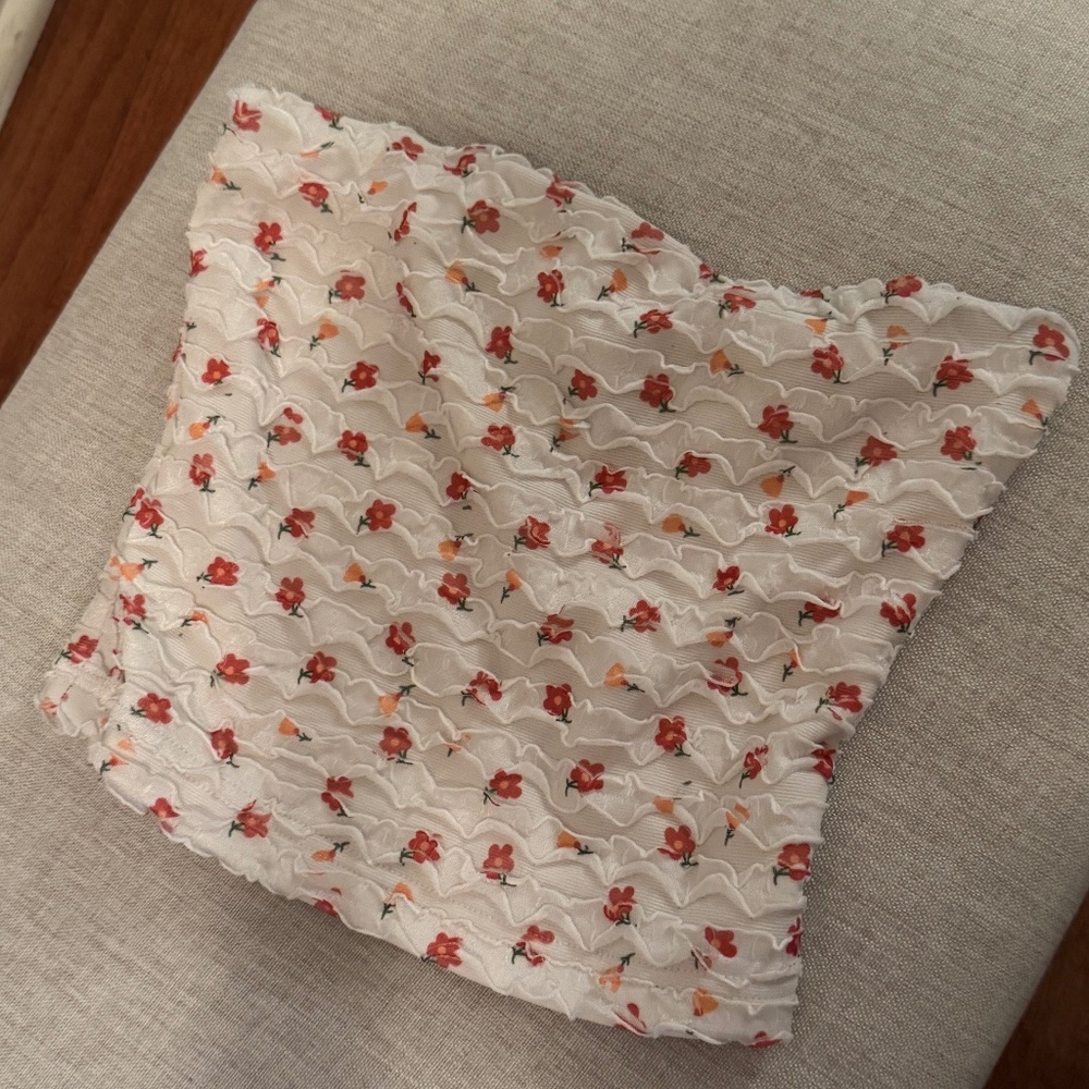 Princess polly flower ruffle tube top